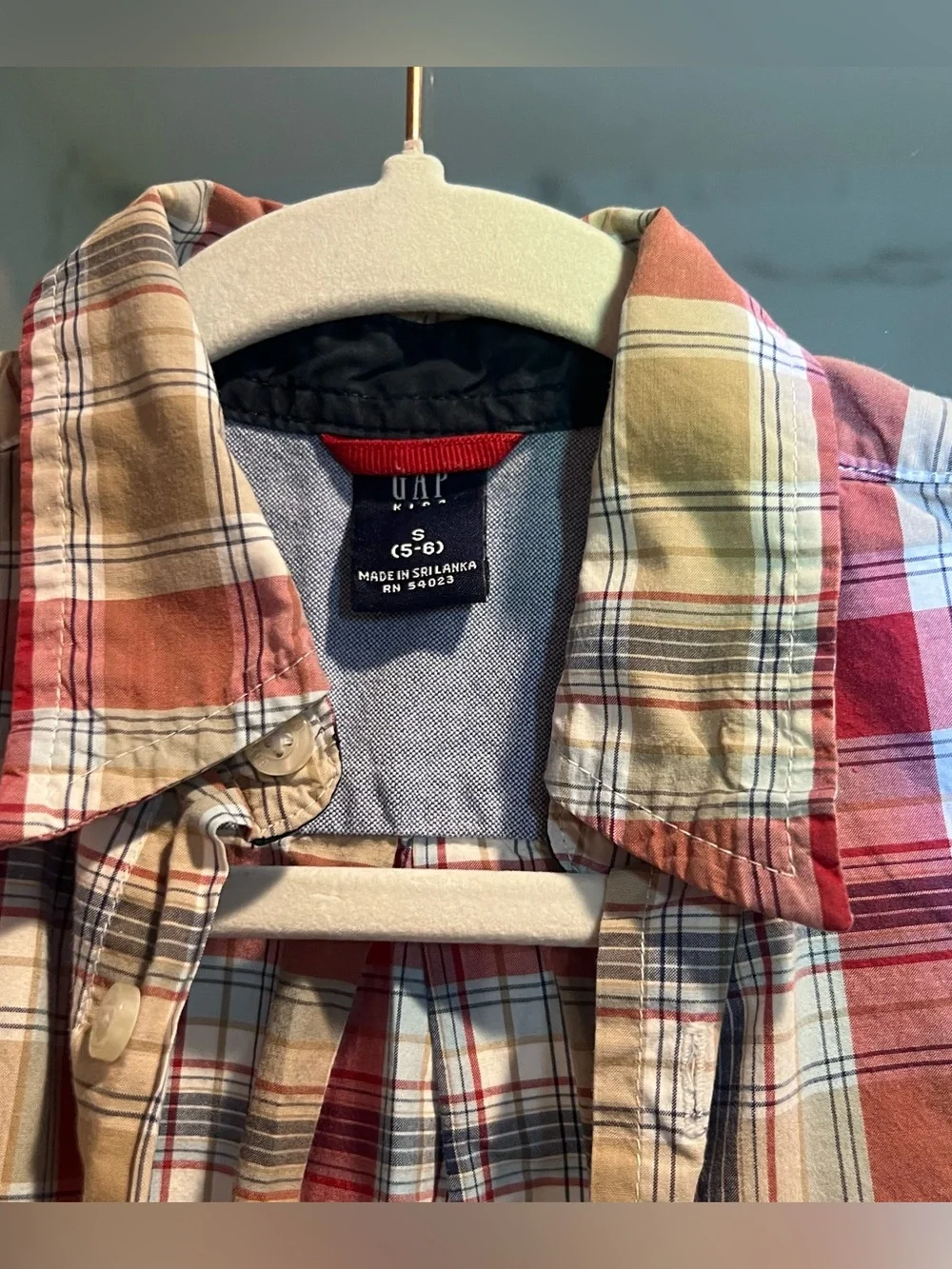 GAP Red Blue Plaid Pocket Button-Down Shirt